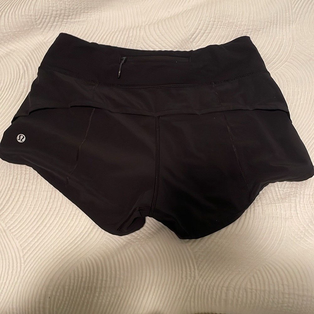 Lulu Lemon Black Running Shorts Size 4 - Low Rise Speed Up
